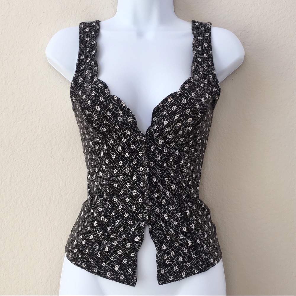 Kimchi Blue - Dotted Floral Button Top